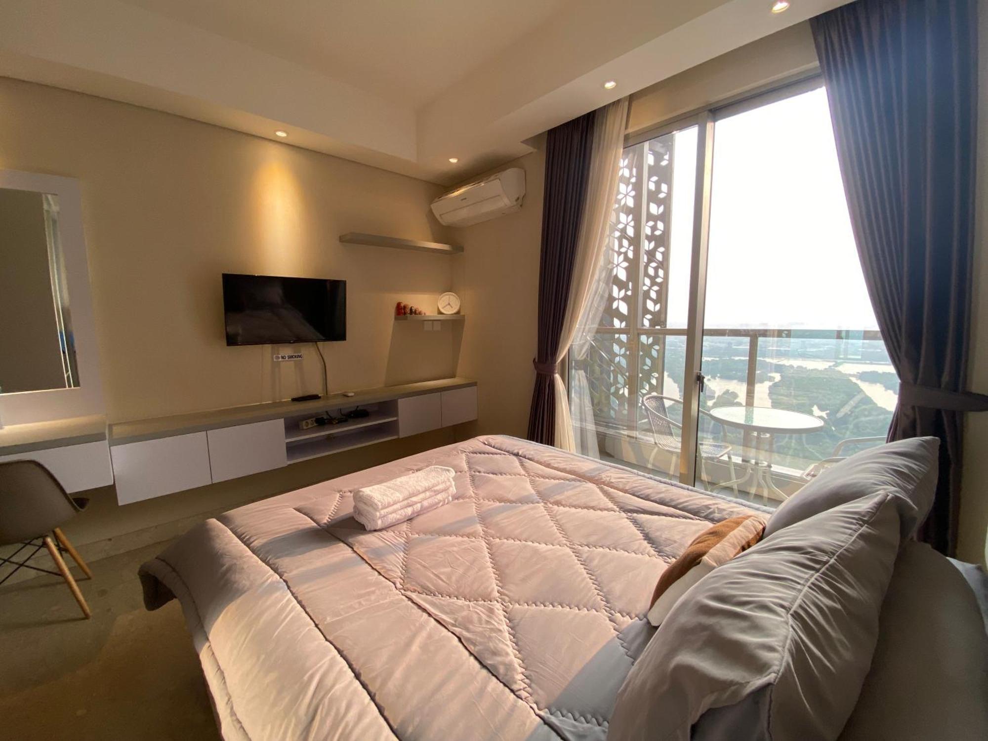 Comfort And Luxury Private Room At Goldcoast Pik Jakarta Room photo